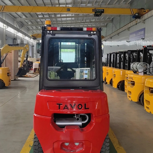 Industrijski LPG viljuškar od 3 tone sa bubnjem