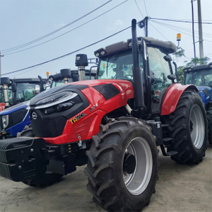 Tractor agr&iacute;cola de ruedas 4x4 de 200 CV a la venta 