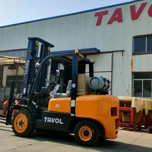 3,5 tona LPG viljuškar velikog kapaciteta s integriranom kukom za dizalicu