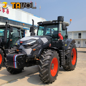 Tractor agricol mare cu roți 4wd 260 CP 